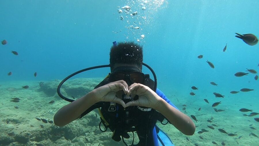 Heraklion: Beginner Scuba Diving Lesson with PADI Instructor - Gear fit and safety briefing: why the details feel reassuring