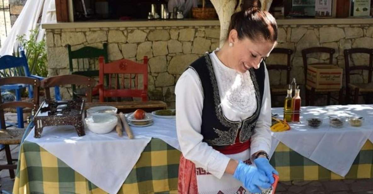 Heraklion: Cretan Cooking Lesson with Lunch in Arolithos - The Cretan dishes you’ll make (and why they matter)