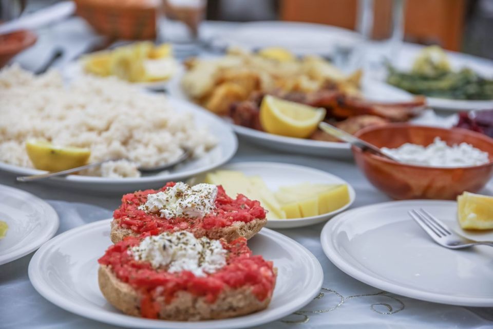 Heraklion: Ecobike Tour with Food tasting - Meeting at ecobikegreece.gr and getting set up