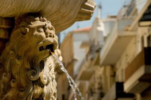 Heraklion: Hop-On Hop-Off Sightseeing Bus Tour - Why this Heraklion hop-on hop-off ticket feels like good value at about $23