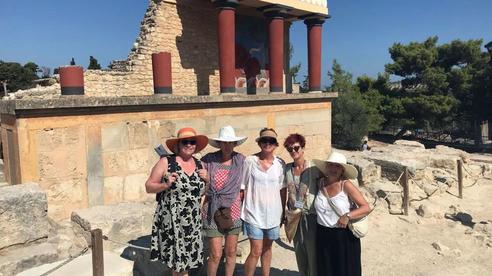 Heraklion: Knossos Private Guided Tour & Skip-the-Line Entry - The Labyrinth Palace Walk: How Knossos Was Built to Impress