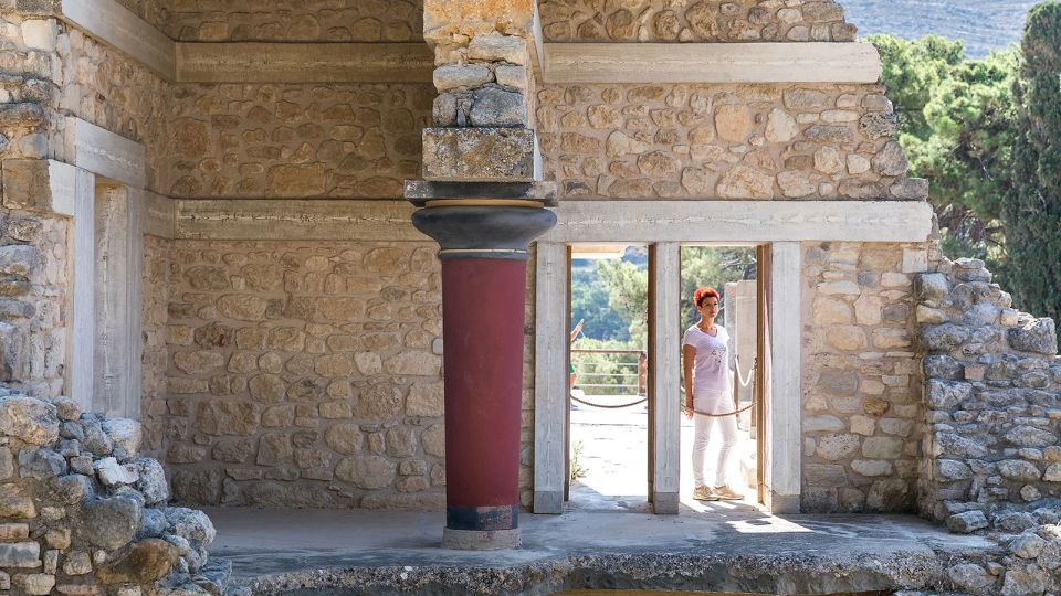 Heraklion: Knossos Private Guided Tour & Skip-the-Line Entry - Price and Value: Is $206 a Smart Deal?