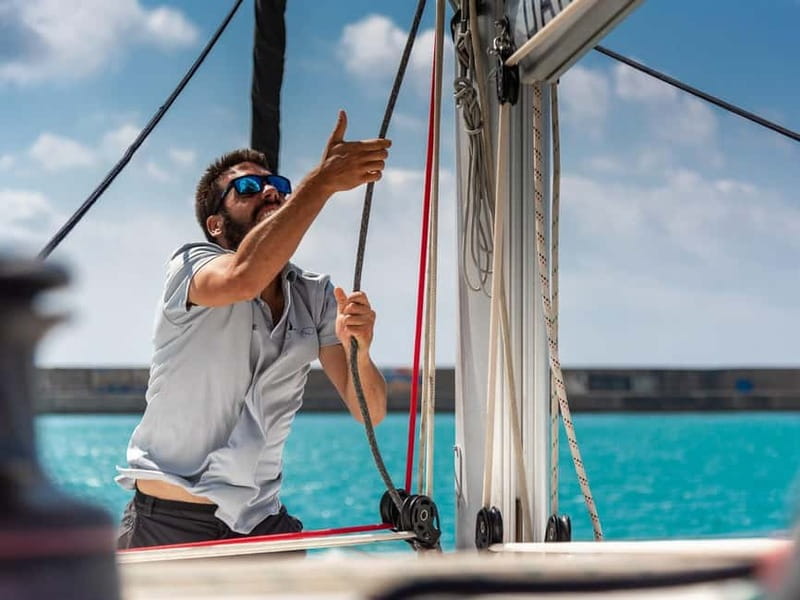 Heraklion: Luxury Catamaran Cruise to Dia Island with Lunch - First Look: Heraklion to Dia Island Without the Headaches