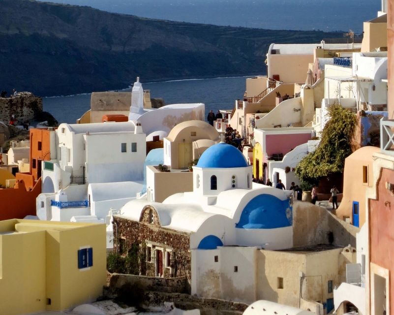 Heraklion or Ag Nikolaos: Oia & Fira Full-Day Santorini Trip - Fira in the shadow of the volcano: free time that actually works