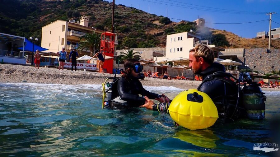 Heraklion: Scuba Diving Experience for First-Timers - Practical matters checklist: what to bring and what can trip you up