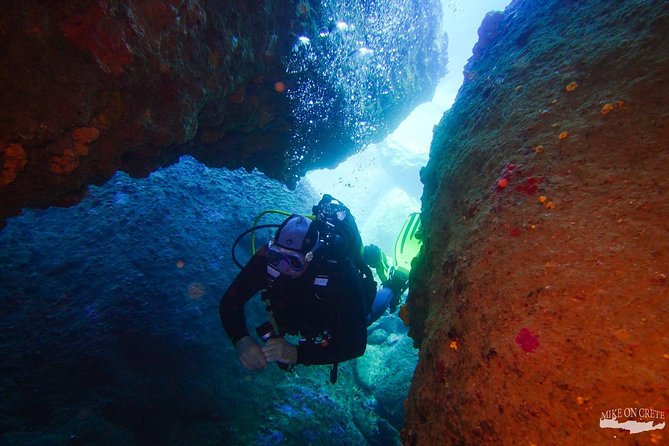 Heraklion: Scuba Diving Experience for First-Timers - Pickup, van ride, and why the timing feels longer than expected