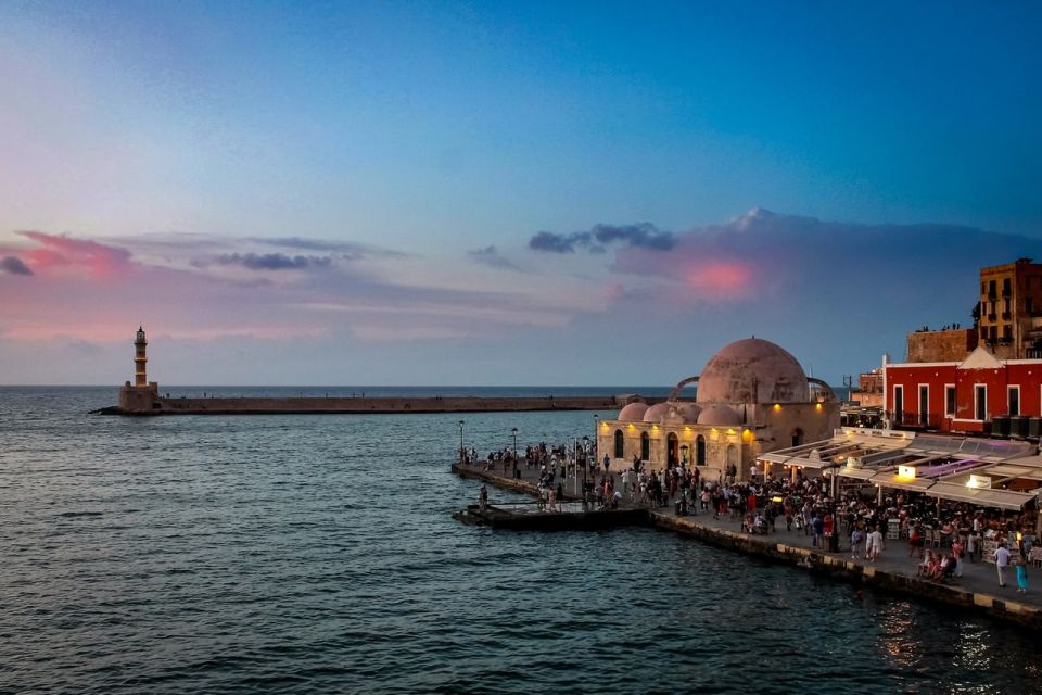 Heraklion:Day trip to Chania old Town,Kournas Lake& Rethymno - FAQ