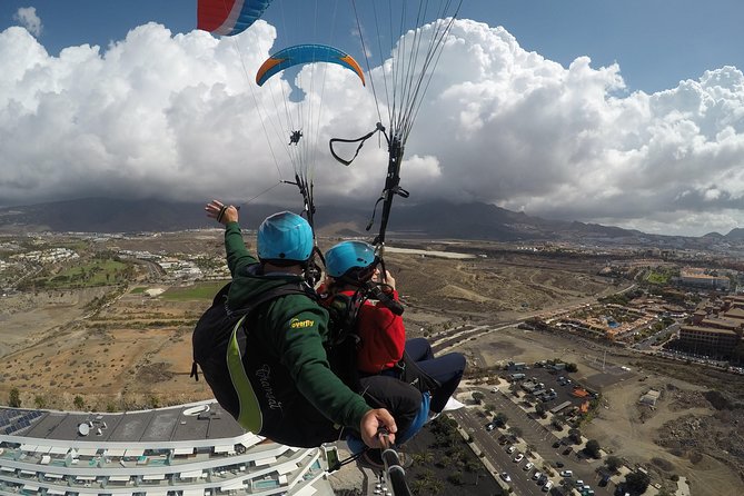 High Performance Paragliding Tandem Flight in Tenerife South - Overfly Tenerife Crew and the Safety-First Setup