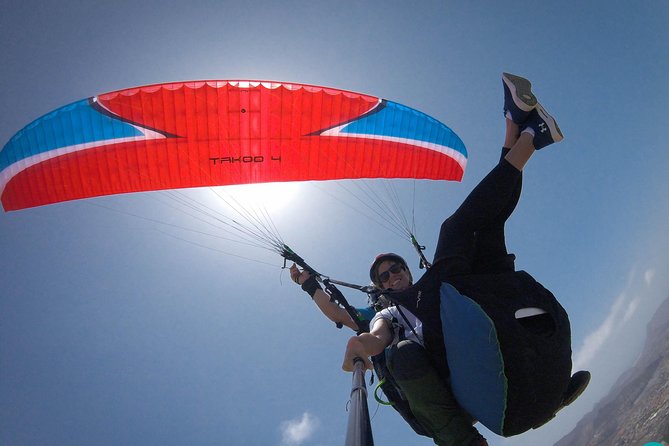 High Performance Paragliding Tandem Flight in Tenerife South - What You’ll Feel in the Air (and How to Stay Comfortable)