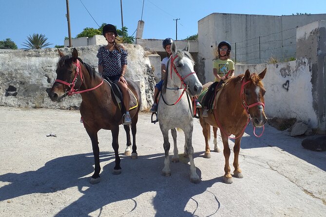 Horse Riding: Explore Secret Thera - Practical tips to make your ride smoother
