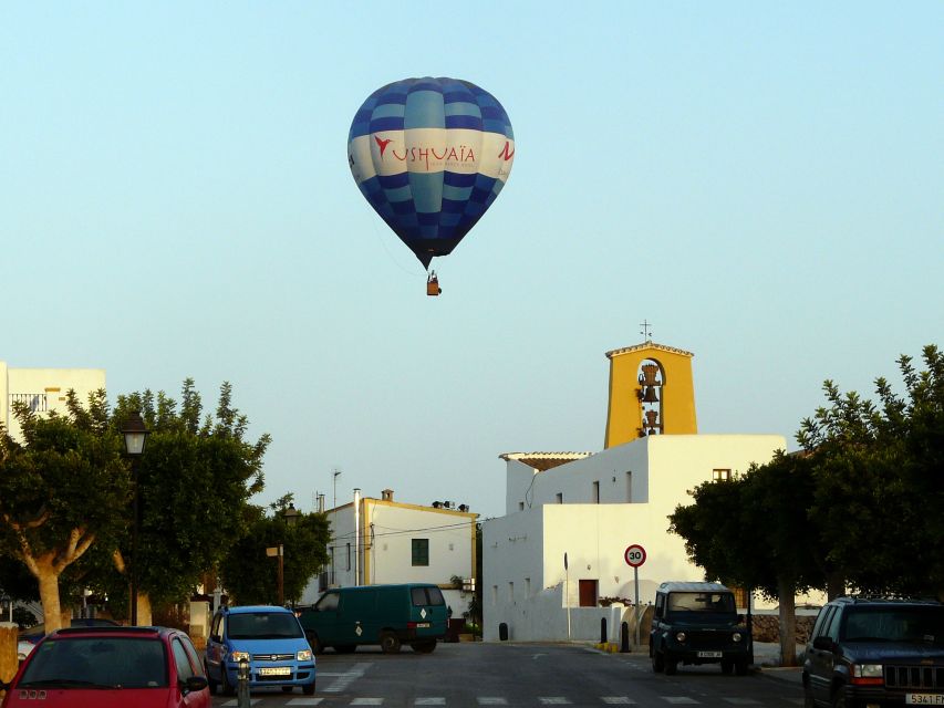 Hot Air Balloon Ride over Ibiza - What to wear and bring for an Ibiza balloon morning