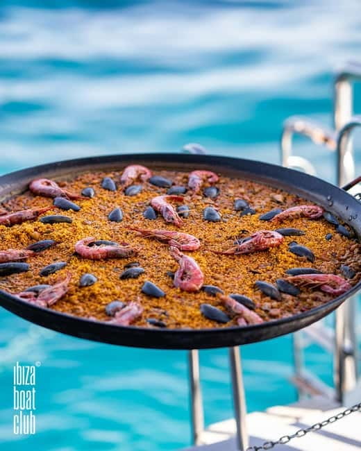 Ibiza: Formentera Cruise at Ibiza Boat Club - Dolphin watching, scenic routes, and the photo reality