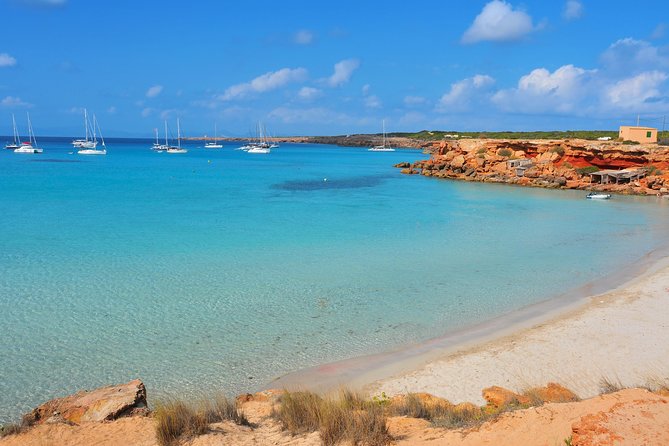 IBIZA-FORMENTERA SEA EXPERIENCE, from Figueretas - The service side: clear instructions, but weather can change the plan