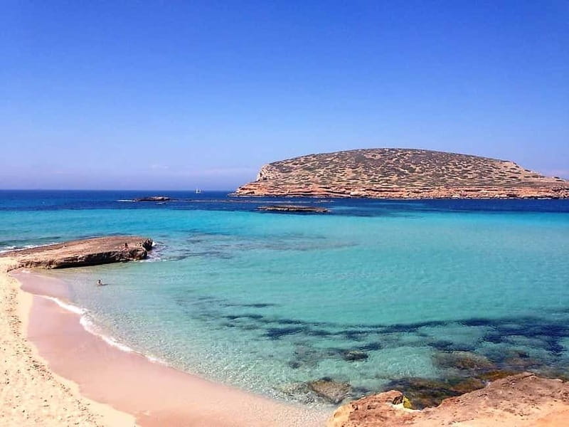 Ibiza: Snorkeling, Sunset Beach and Cave Boat Trip - Meeting in San Antonio: where the day starts