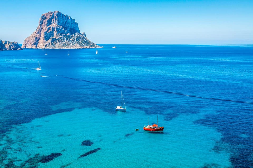 Ibiza: SpeedBoat trip to Atlantis & Es Vedra Snorkel+Paddle - West Coast Pass-By Stops: Cala Bassa and the Fast Photo Windows