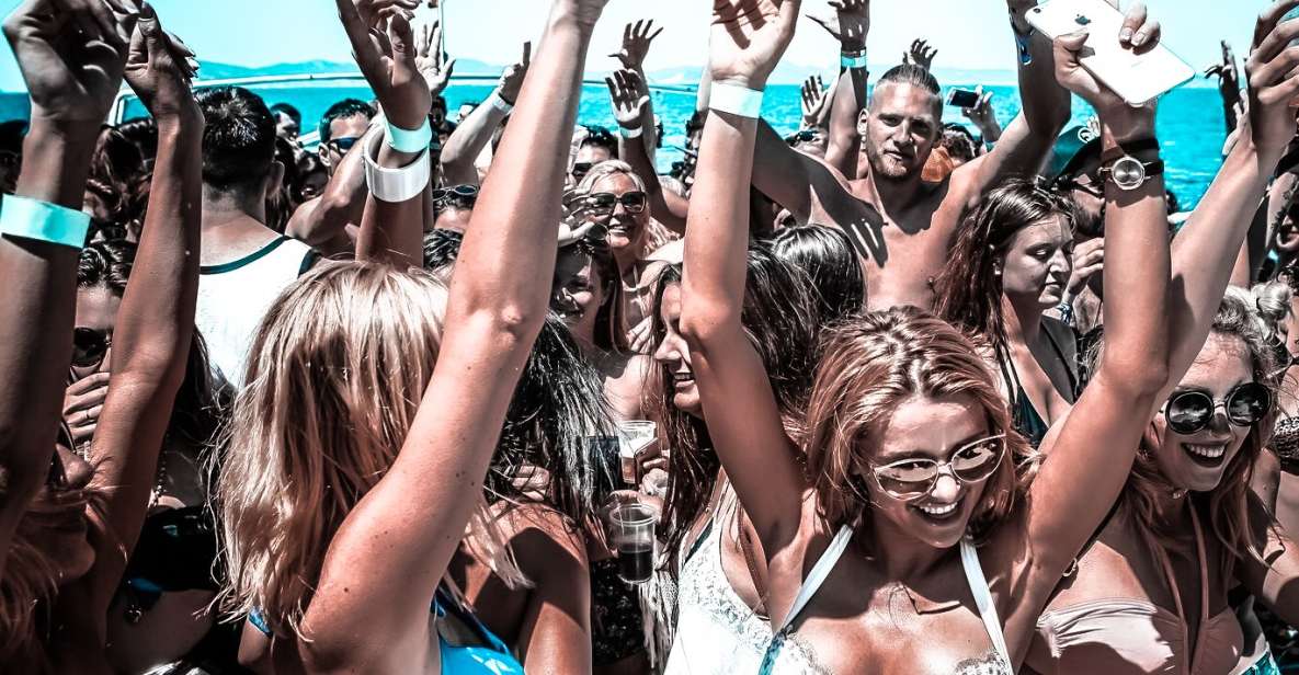 Ibiza: Sunset Boat Party at Ibiza Boat Club with Open Bar - Getting There Without Stress: Playa d’en Bossa Timing That Matters