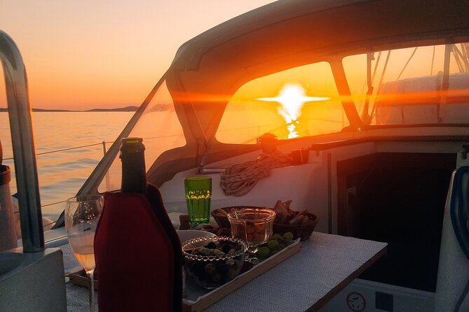 Ibiza sunset boat trip with appetizers and champagne, 6 guests - From San Antonio to the Golden Hour: Why This Sail Works
