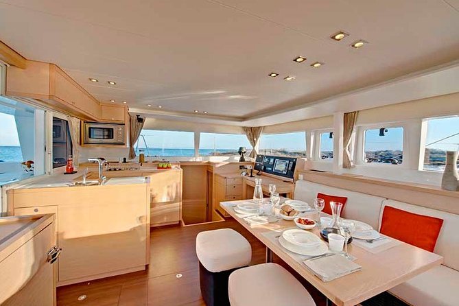 Island Hopping: Santorini Catamaran Charter Cruise with a skipper - Day 7 return: when to plan your last-night logistics