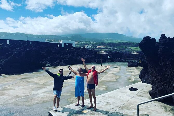 Island Van Tour (Full Day) | Terceira Island - Getting on the van in Angra do Heroísmo (and using that time right)