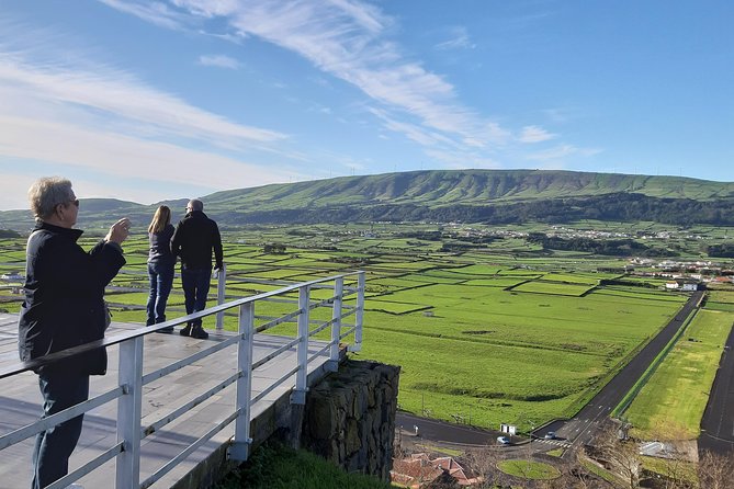 Island Van Tour (Full Day) | Terceira Island - Praia da Vitória lunch break: plan it like a local