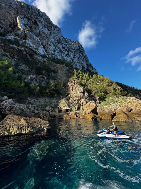 Jet Ski to Margaritas Islands from San Antonio - No License - What’s Included (and What You Must Plan For)