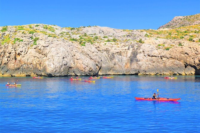 Kayak Secret Beach - Cala Estremer: a sea-only landing with snorkeling and rock-wall access
