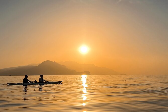 Kayak tour in Capri between caves and beaches. Photos included. - What’s Included (and What You’ll Want to Bring)