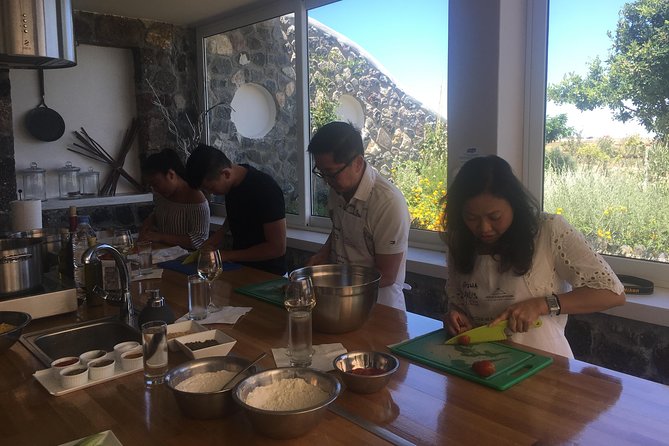 Kitchen Stories - Winery setting: where the day turns from classroom to experience