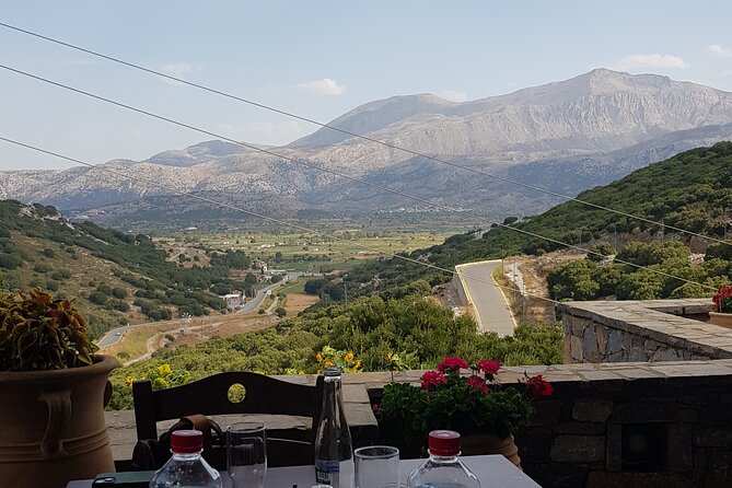 Knossos & lasithi plateau villages,Zeus's cave,&olive oil Mill - Krasi’s Platanus tree and stone lanes: a village stop with real character