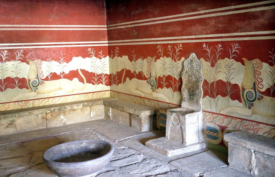 Knossos Palace & Heraklion Full-Day Tour from Rethymno Areas - Knossos Palace: Guided Myth Stories vs Free Time