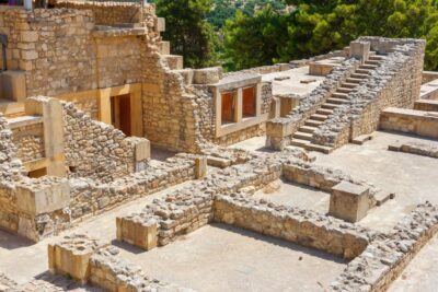 Knossos Palace Skip-the-Line Ticket & Private Guided Tour - What a Licensed Guide Adds at Knossos (Especially When Stones Look the Same)
