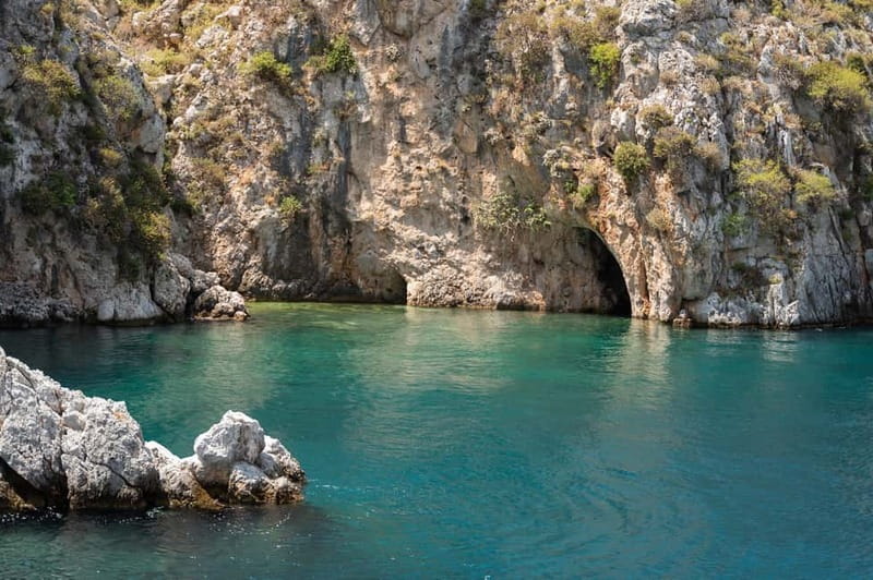 Kos 3 island cruise with Hotel Pick Up and Drop Off - Hotel pickup and timing: match your clock to the bus