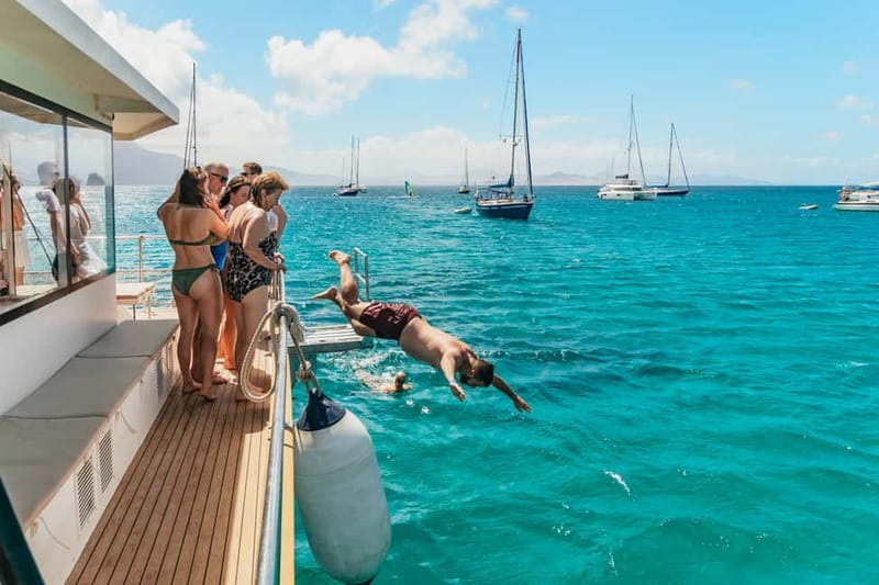 La Graciosa: Island Cruise with Lunch and Water Activities - Quick hits before you book