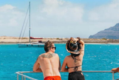 La Graciosa: Island Cruise with Lunch and Water Activities - Pickup in Lanzarote: timing tips (and the Playa Blanca Monday rule)