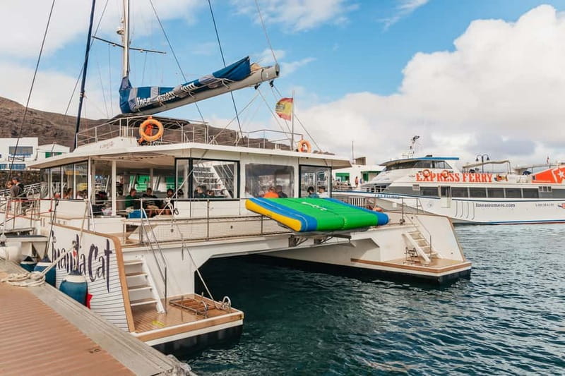 La Graciosa: Island Cruise with Lunch and Water Activities - French Beach water stop: swimming, snorkeling, and kayaking the right way