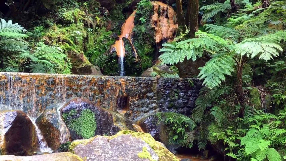 Lagoa do Fogo: Guided Volcano Geo Tour w/ Hotsprings Bathing - Ribeira Grande stops: the fountain, the old center, and Santa Barbara