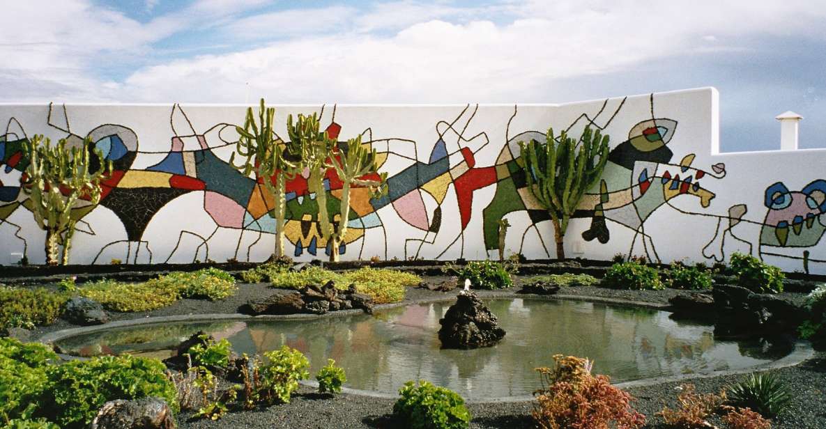 Lanzarote: César Manrique Foundation and Teguise Market - Famara Beach: Short, Scenic, and Good for Photos