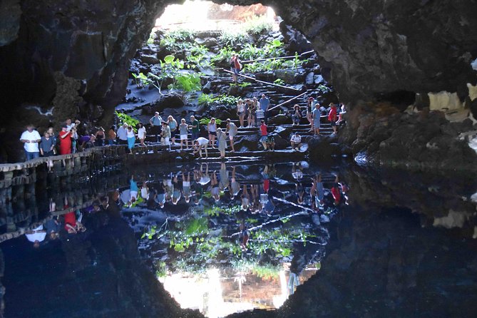 Lanzarote Cesar Manrique with Jameos del Agua Entrance - Getting There: Pickup Zones, Start Point, and What That Means for Your Schedule