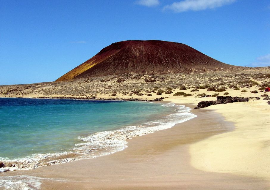 Lanzarote Coast to Coast Tour - La Graciosa town, church visit, and the kind of free time that actually helps
