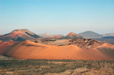 Lanzarote: Guided Day Trip to Timanfaya Park & Lago Verde - Yaiza and Volcanic Stories: The Human Side of Timanfaya