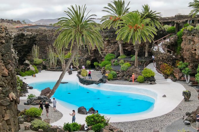 Lanzarote Highlights. Private Tour with Pickup (price per vehicle, not p.p.) - Why This Private Lanzarote Tour Feels Better Than a Bus Day