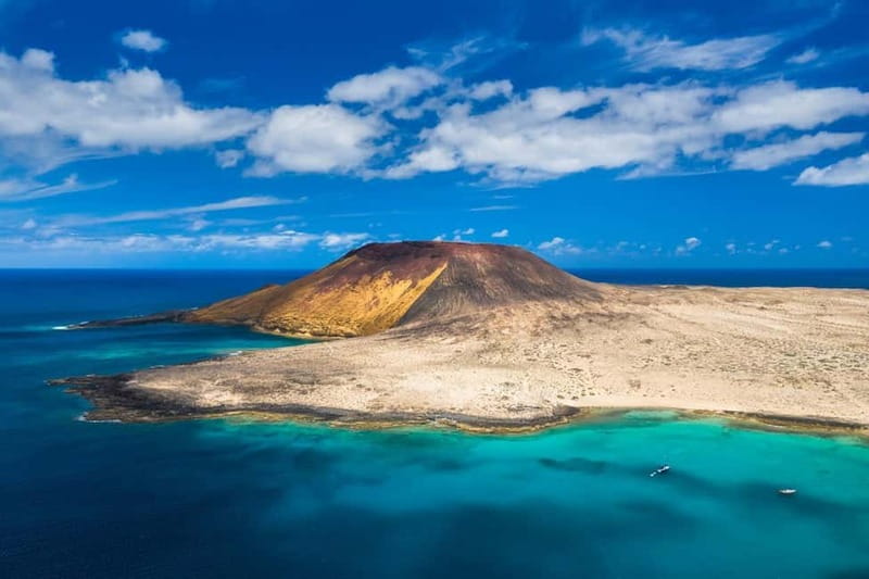 Lanzarote: La Graciosa Complete Jeep Tour with Beach Time - Jeep ride reality: bumpy roads, short stops, and how to pack smart