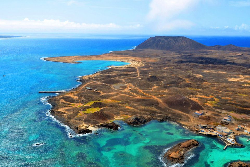 Lanzarote: Lobos Island Half-Day Dolphin Watching Trip - Dolphins Are the Headliner, but Flying Fish and Whales Can Steal the Show