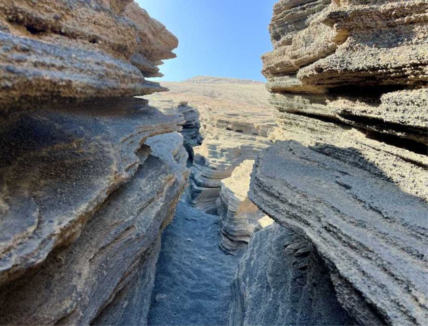 Lanzarote: On-Road Guided Buggy Volcano Tour - Las Grietas: The Volcanic Cracks for Your Best Photos
