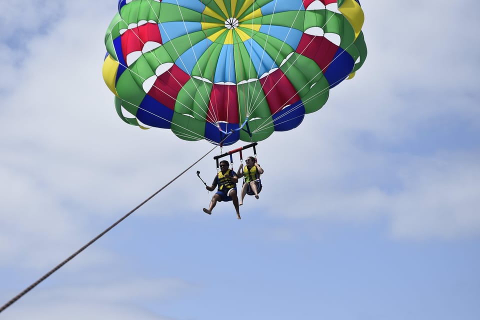 Lanzarote: Parasailing Adventure in Puerto del Carmen - Practical Tips That Make the Flight Smoother