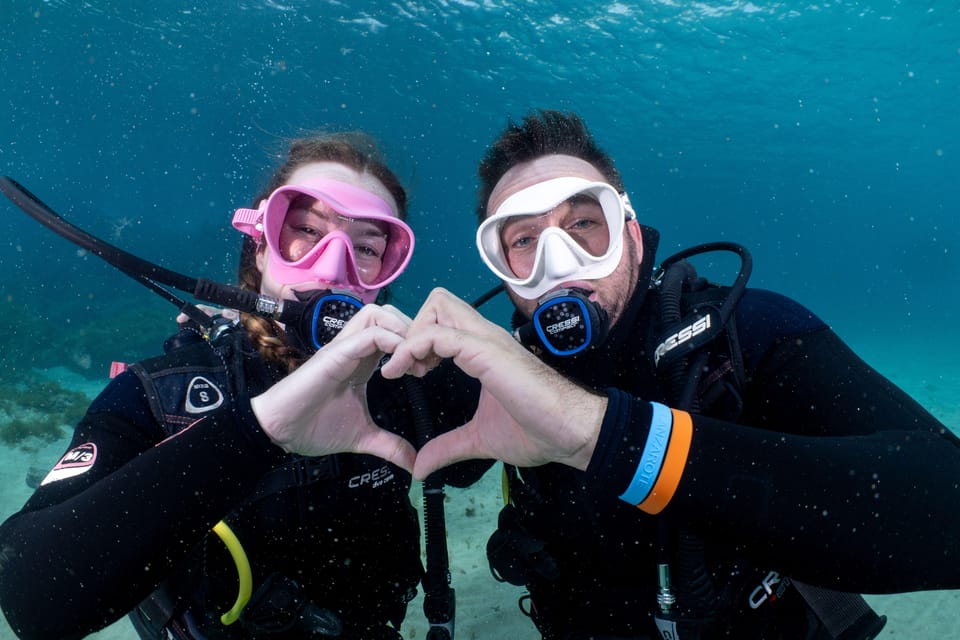 Lanzarote: Scuba Diving for Beginners with 2 Dives - Two Underwater Sessions, Built Like a Training Ladder