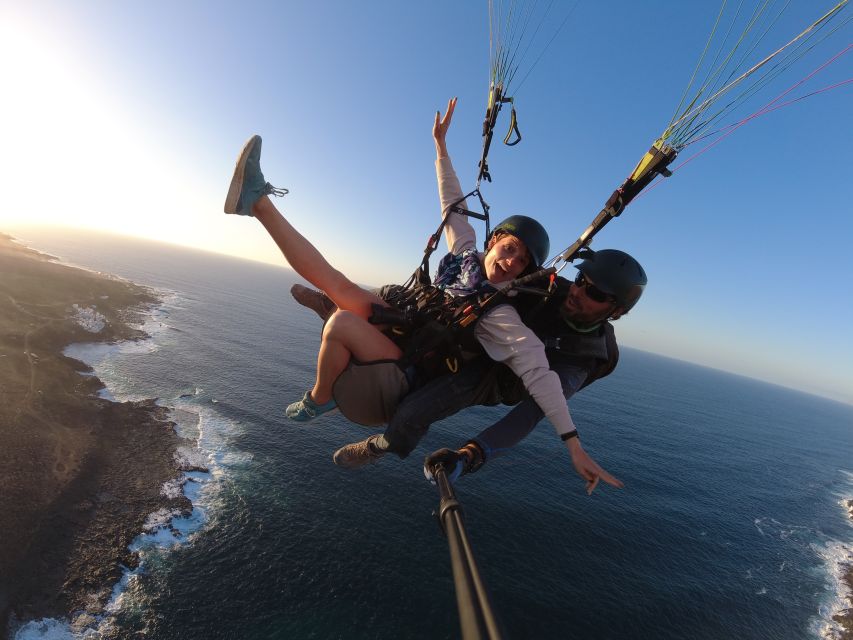 Lanzarote: Tandem Paragliding Flight Over Lanzarote - The 25 minutes you’ll remember: ocean, lava, and a new perspective