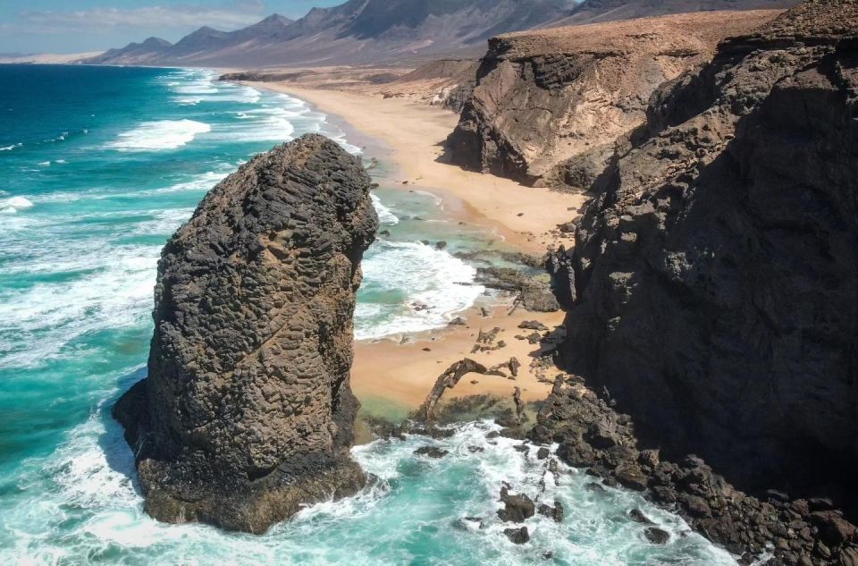 Las Palmas: Fuerteventura Cofete Beach and Desert Safari - El Salmo and Sotavento Lagoon: why time of day changes everything