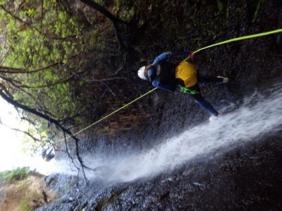 Las Palmas, Gran Canaria: Canyoning Adventure - Gear Up Fast: Wetsuit, Harness, Helmet, and the Instructor’s System
