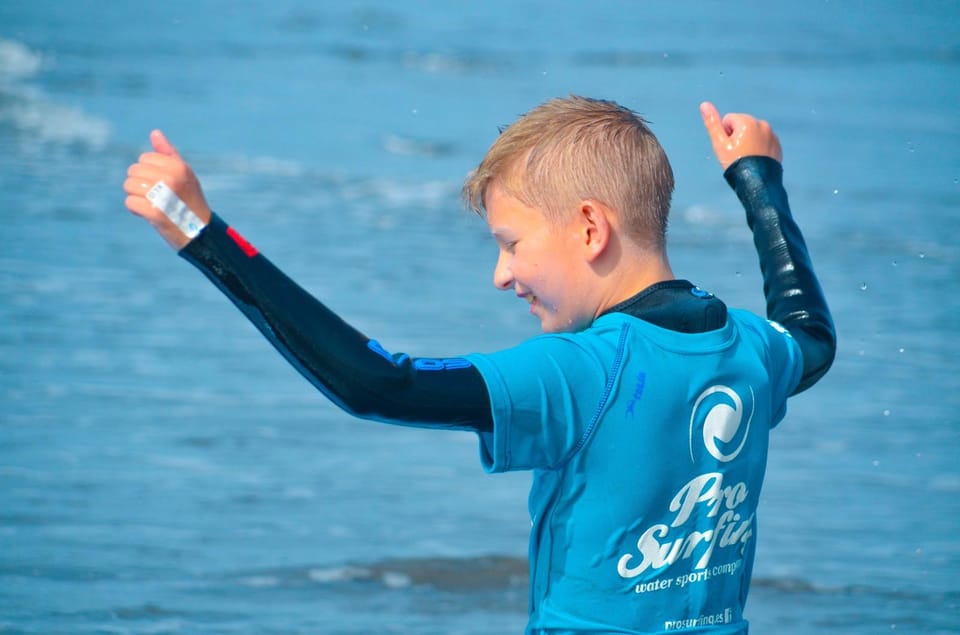 Las Palmas: Learn to Surf with a Special Price for Two Group - What the time on the water actually feels like